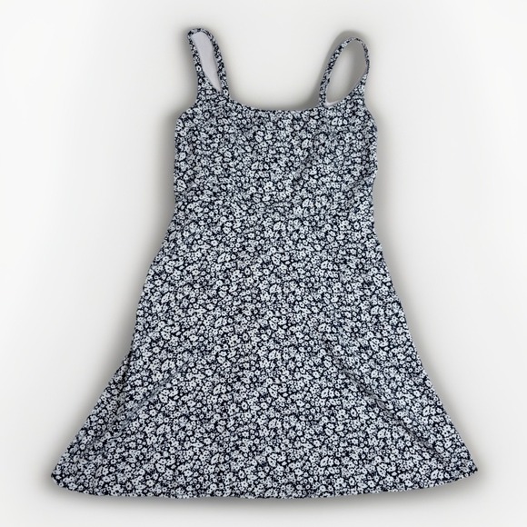 Old Navy Dresses & Skirts - Old Navy Women Linen Sun Dress Sz M Blue MicroFloral Ditsy Smocked Cottage Twee